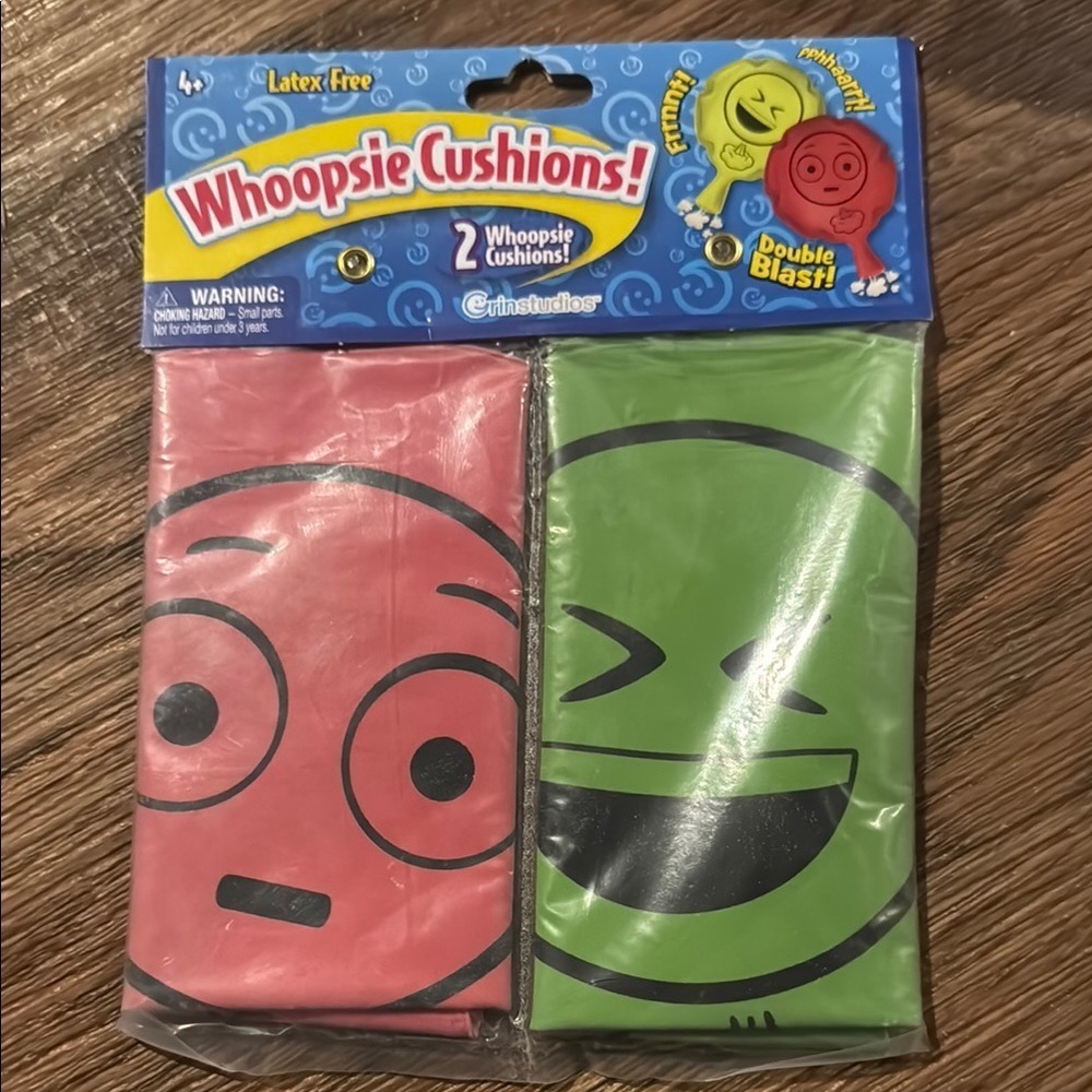 Whoopsie Cushions Set - Red and Green emoji